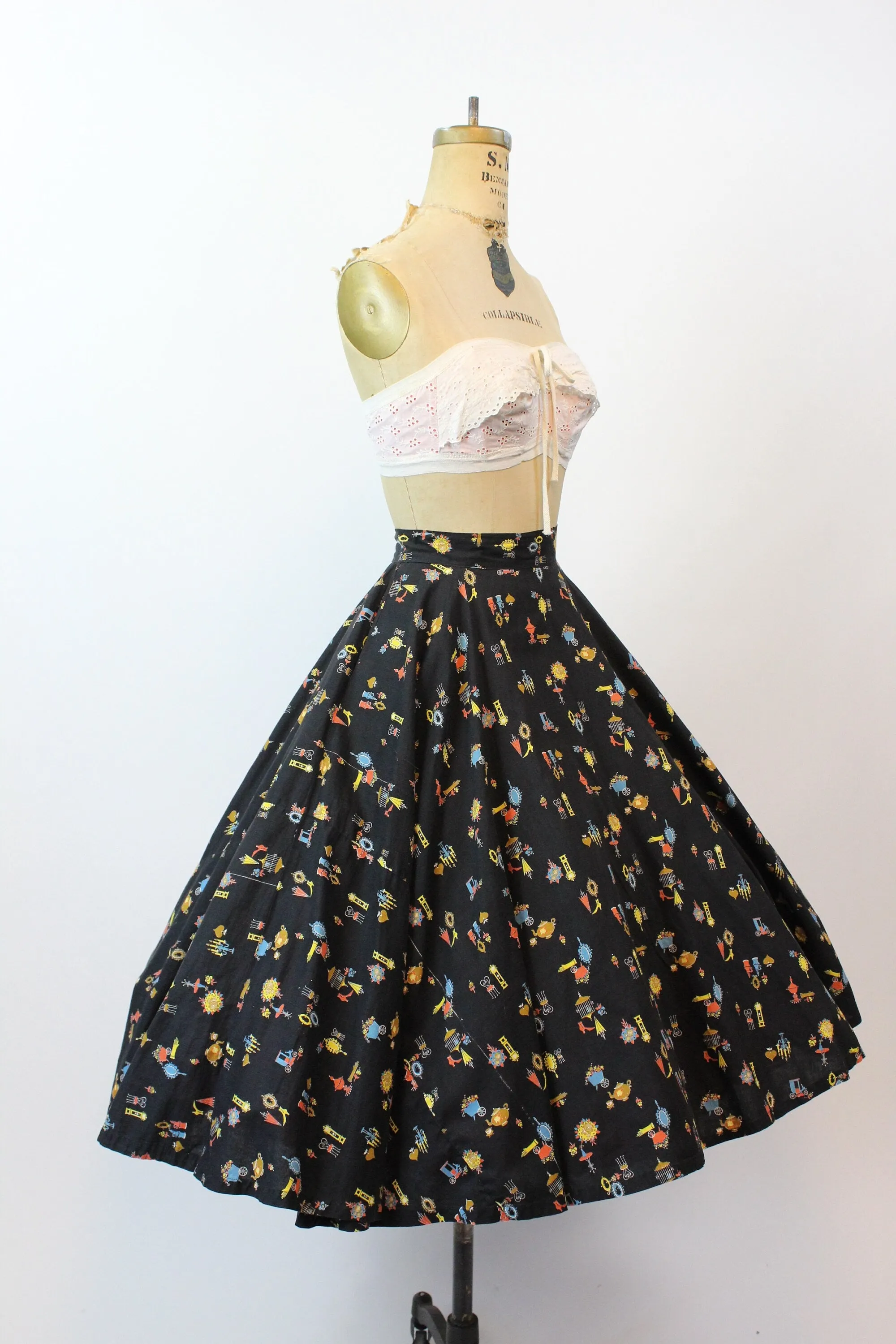 1950s GLOVE boots novelty print skirt xs | new spring summer