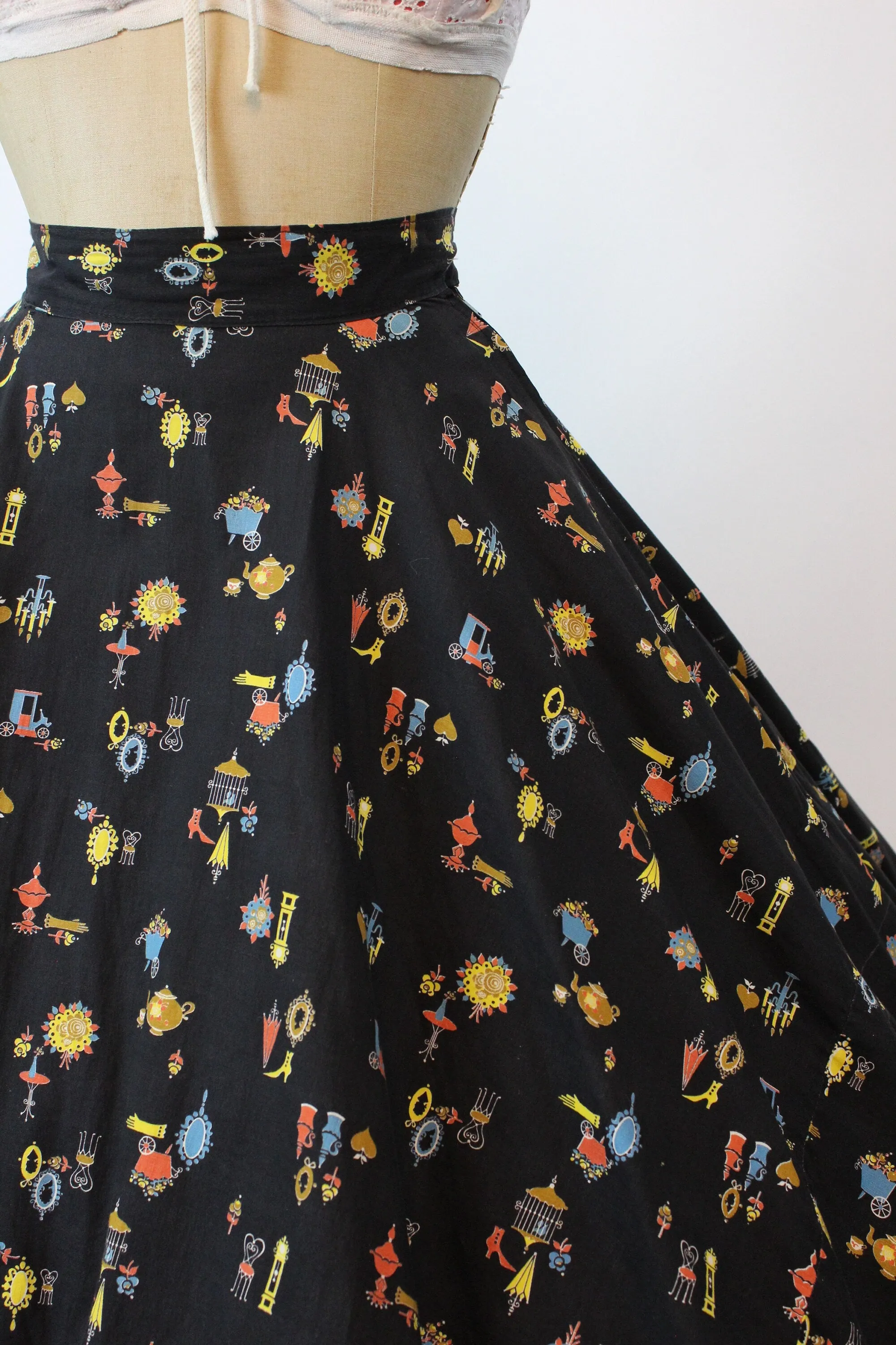 1950s GLOVE boots novelty print skirt xs | new spring summer