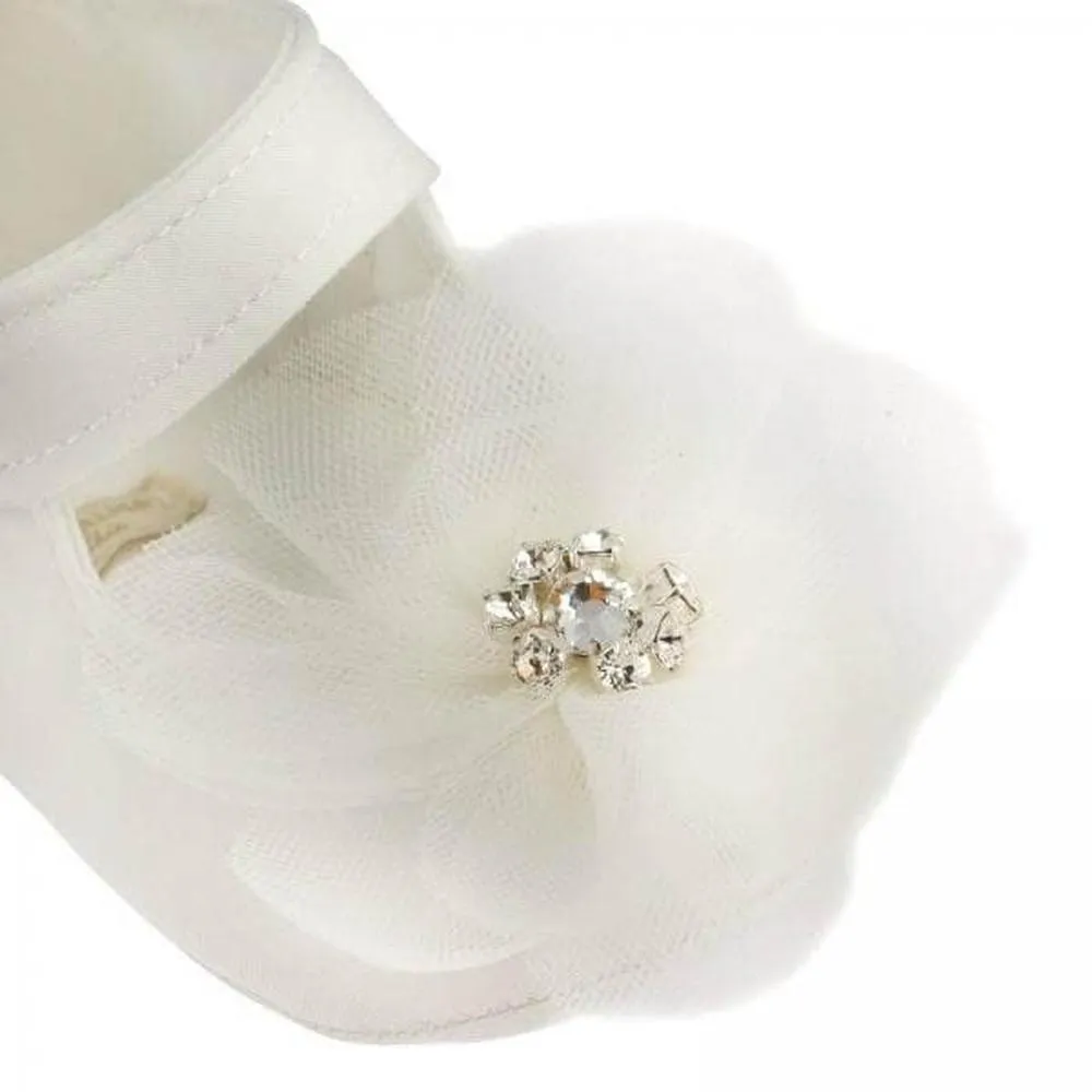 Cream Pram Shoe