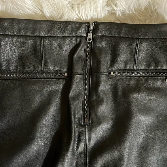 David Lerner Black Faux Leather Conrad Mini Skirt