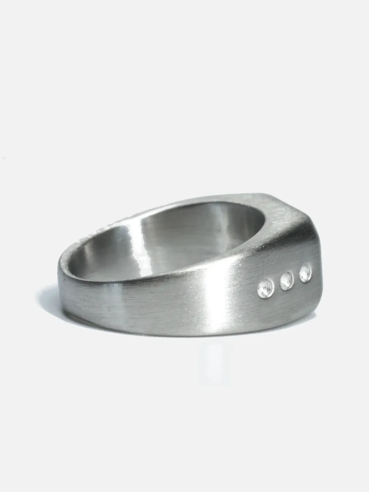 Dotted Signet Ring