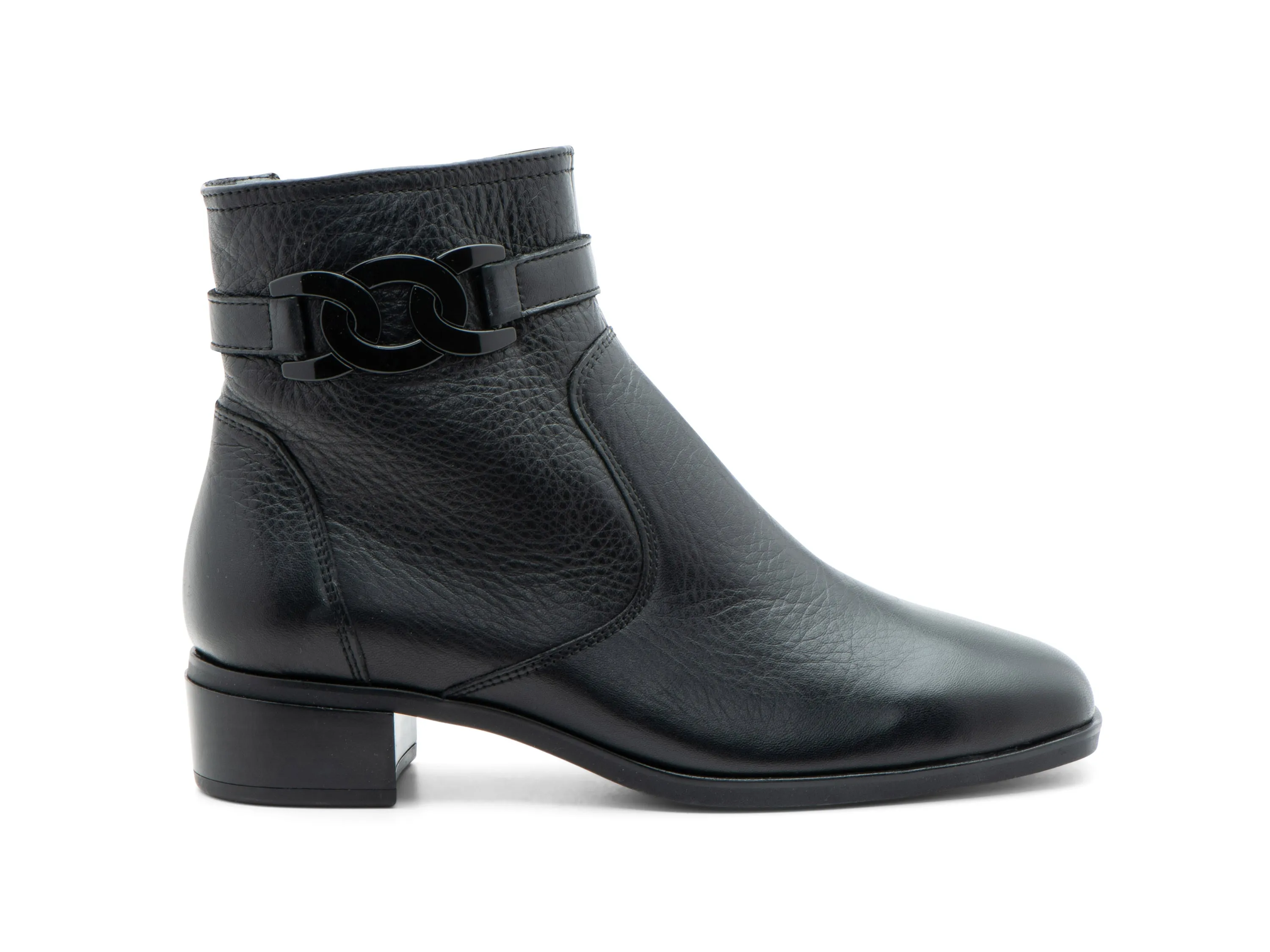 Grafton | Black