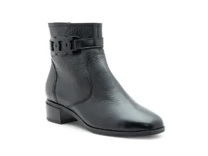 Grafton | Black