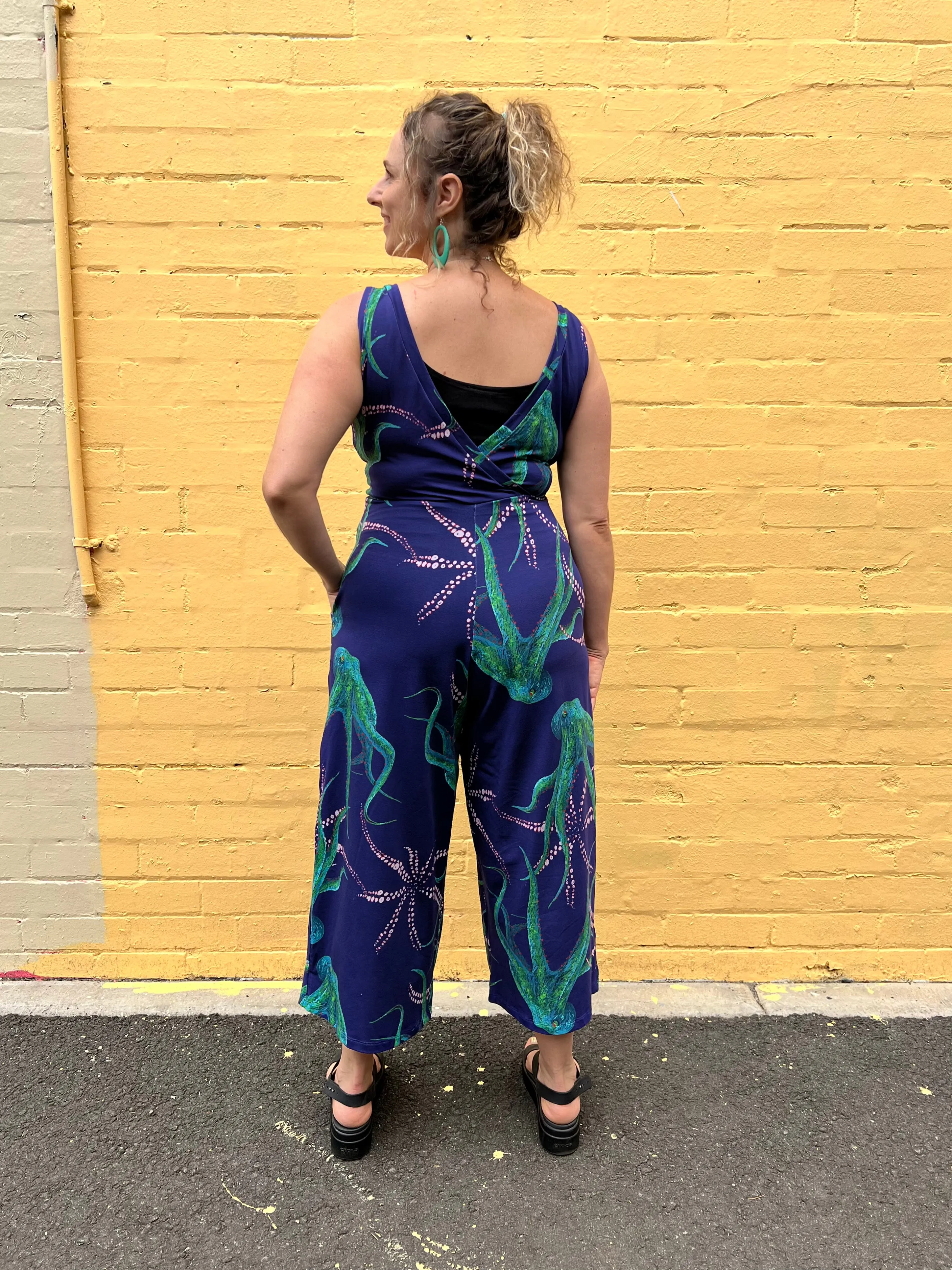 Jumpsuit - Spooktipus (10,14)