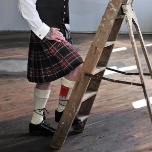 MacLean of Duart Modern Casual 4 Yard Kilt