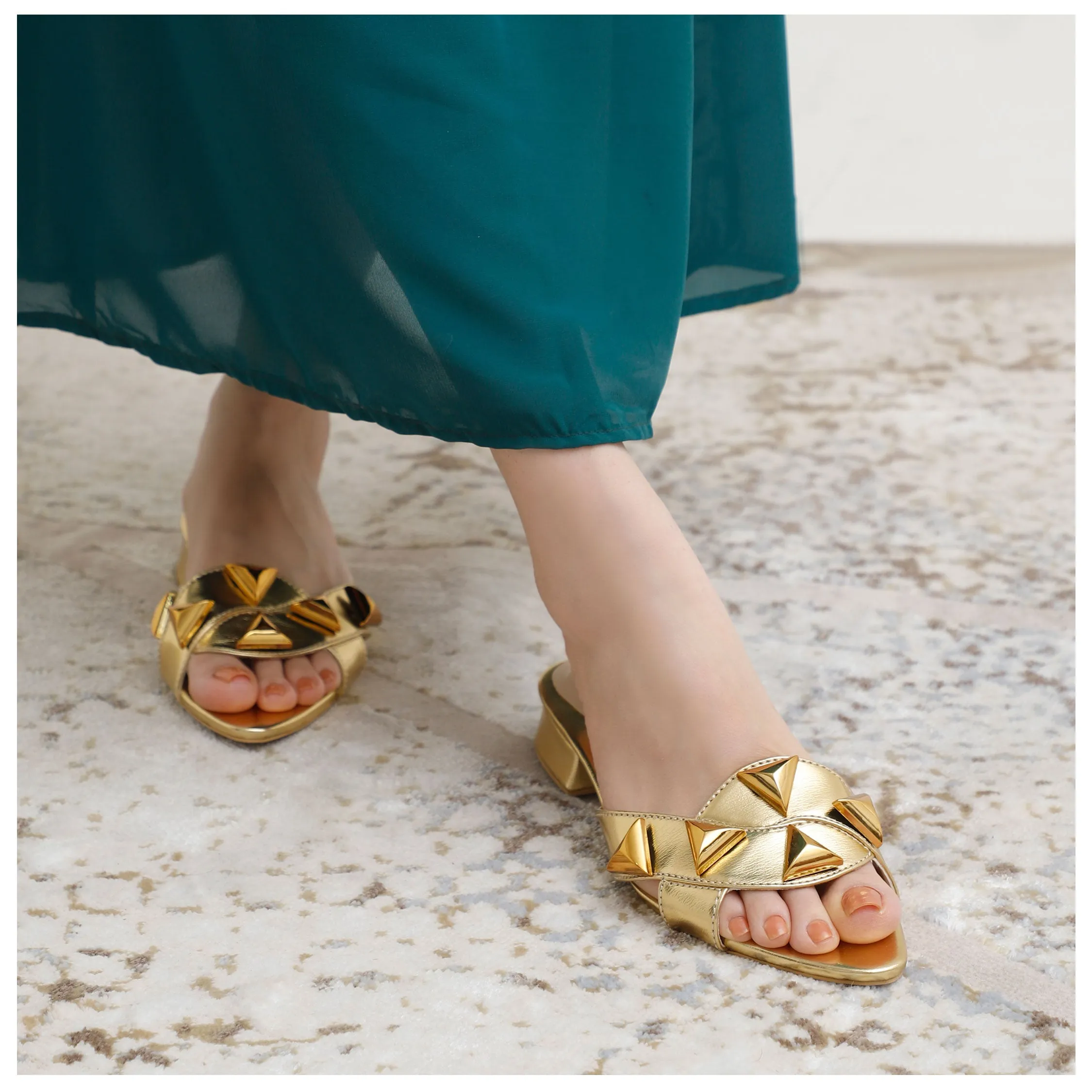 MW2053-PAPER GOLD