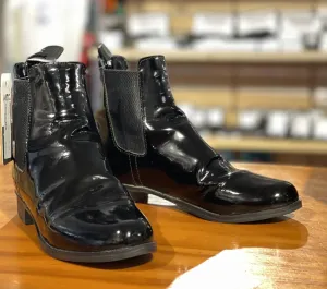 Ovation Black Patent Boots W:6