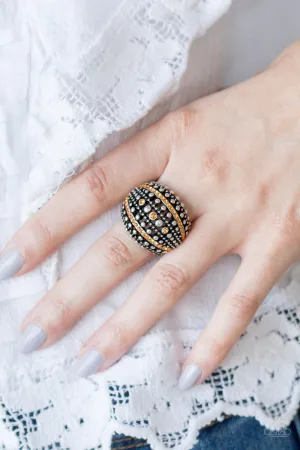 Paparazzi - Up in Armour - Orange Ring