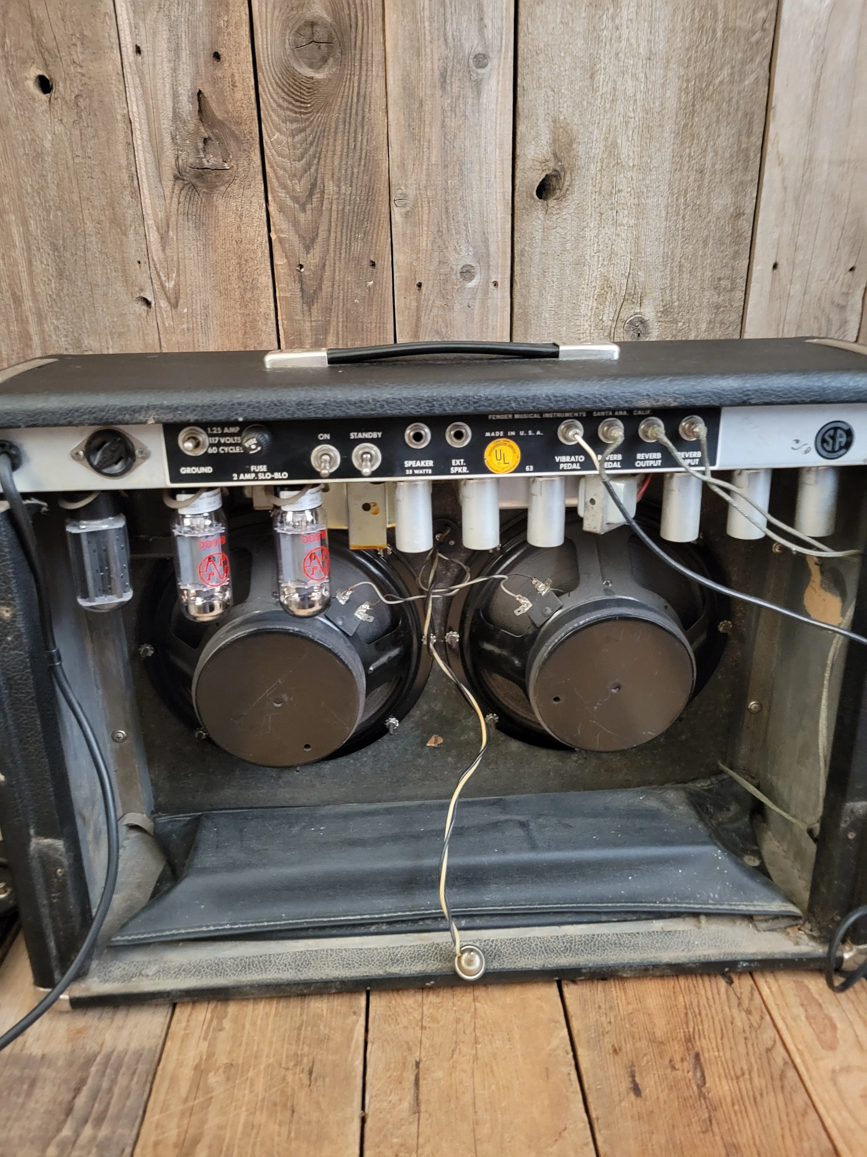 SOLD - Fender Vibrolux Reverb 1970 Vintage Tuber Guitar Amp