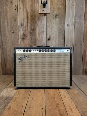 SOLD - Fender Vibrolux Reverb 1970 Vintage Tuber Guitar Amp