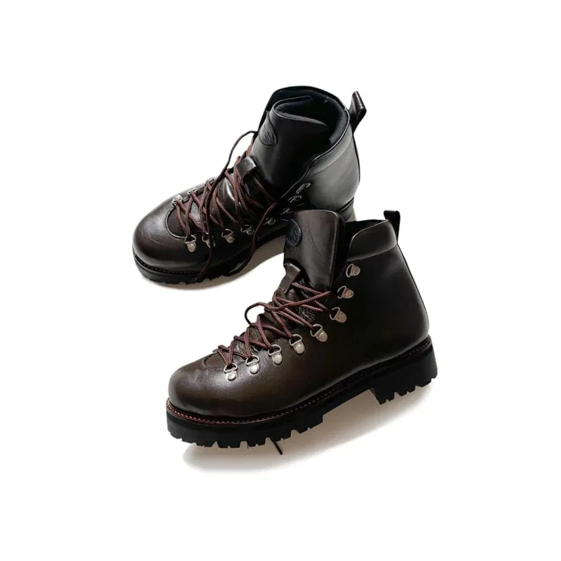 SOS HIKING BOOTS in Black or Brown