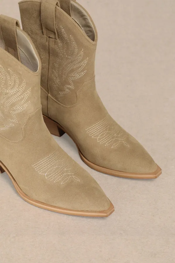 The Claire - Taupe