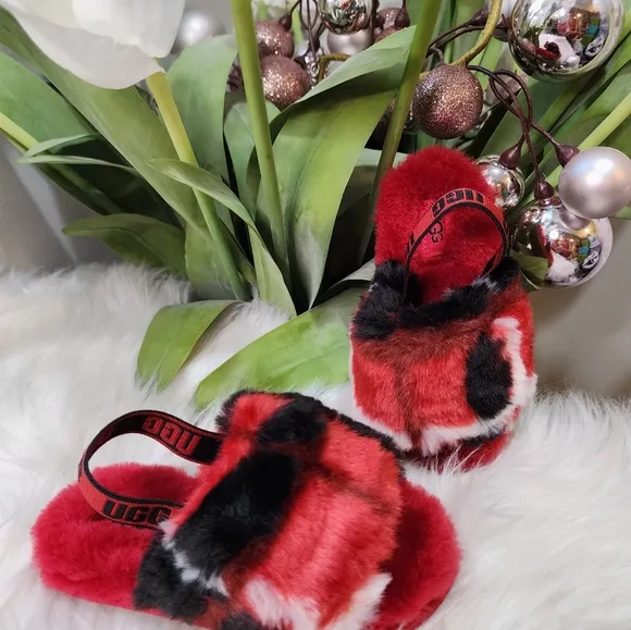 Ugg Fluff Yeah Toddler slippers New