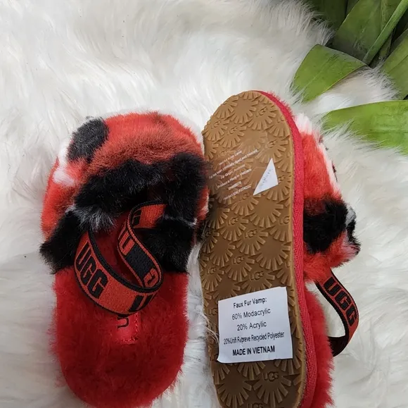 Ugg Fluff Yeah Toddler slippers New