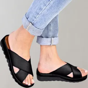 Women's Slip-On Criss-Cross Comfort Slides – Lightweight Casual Sandals